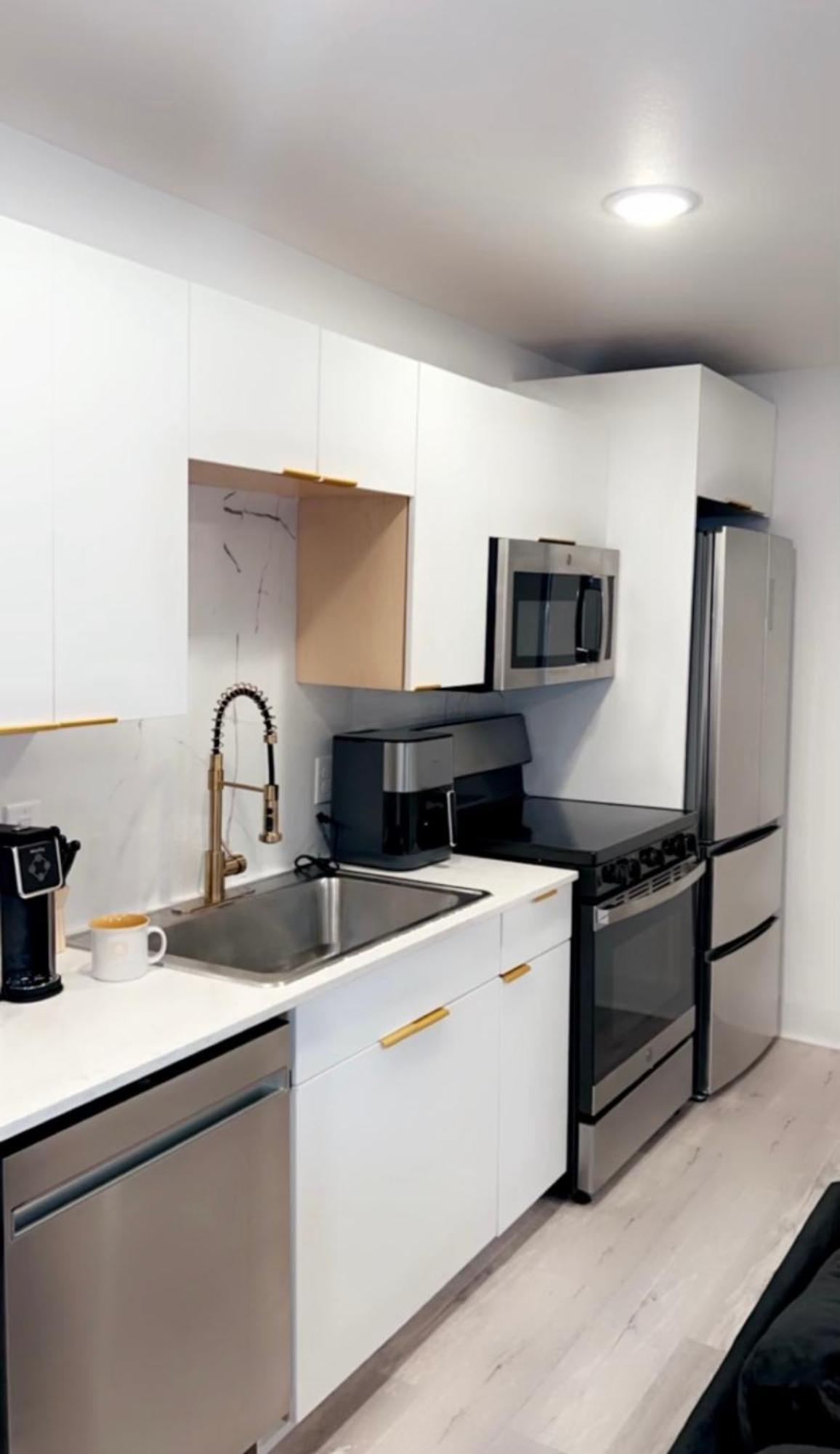 Premier 1-Bedroom Luxury Living Далас Екстериор снимка